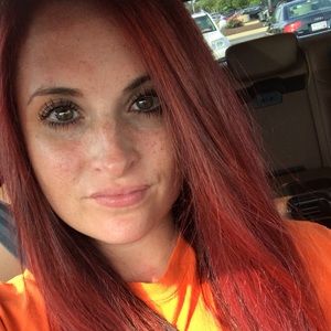 Meet your Posher, Jenny